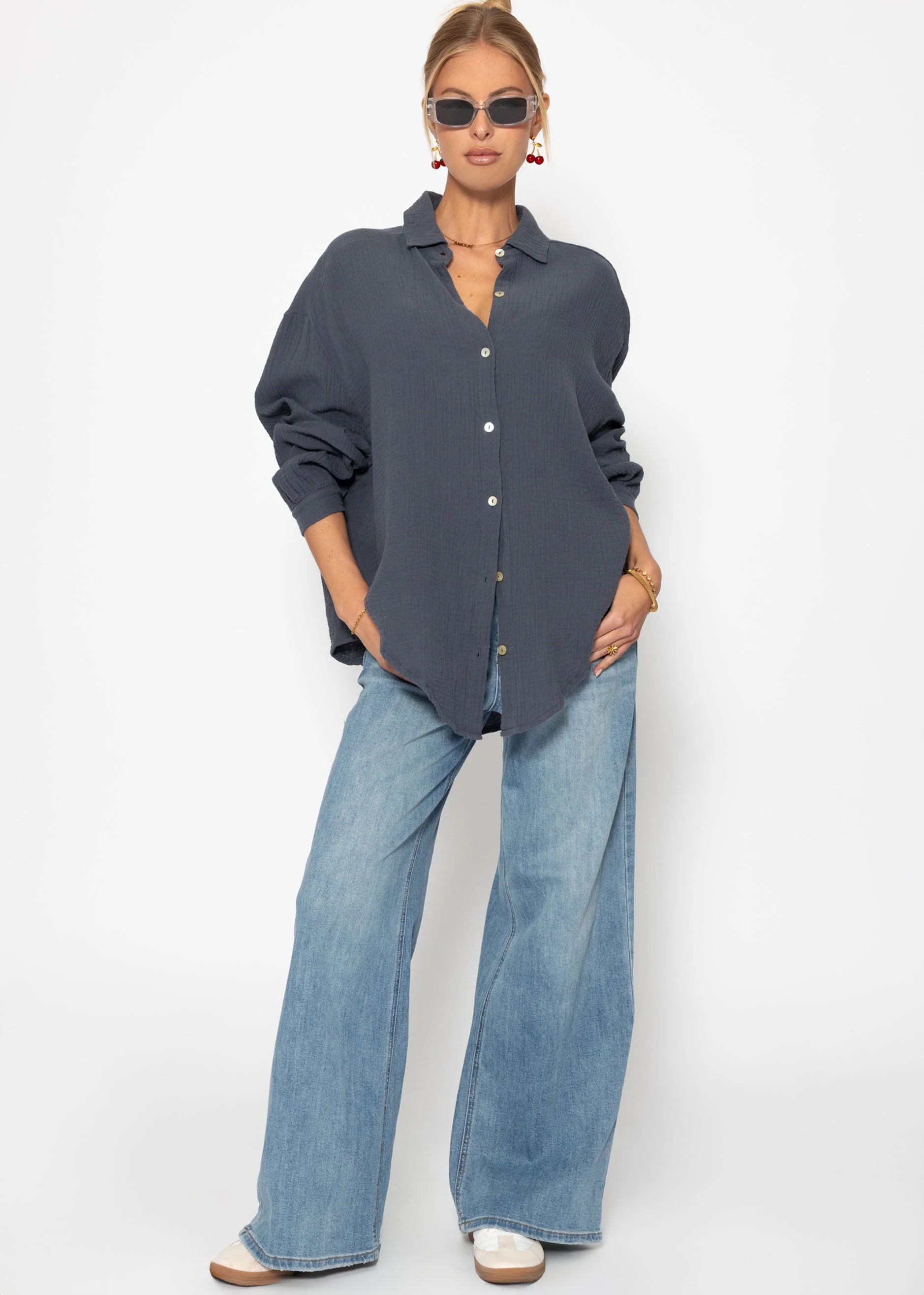 Muslin blouse oversize, short, dark grey - Image 4