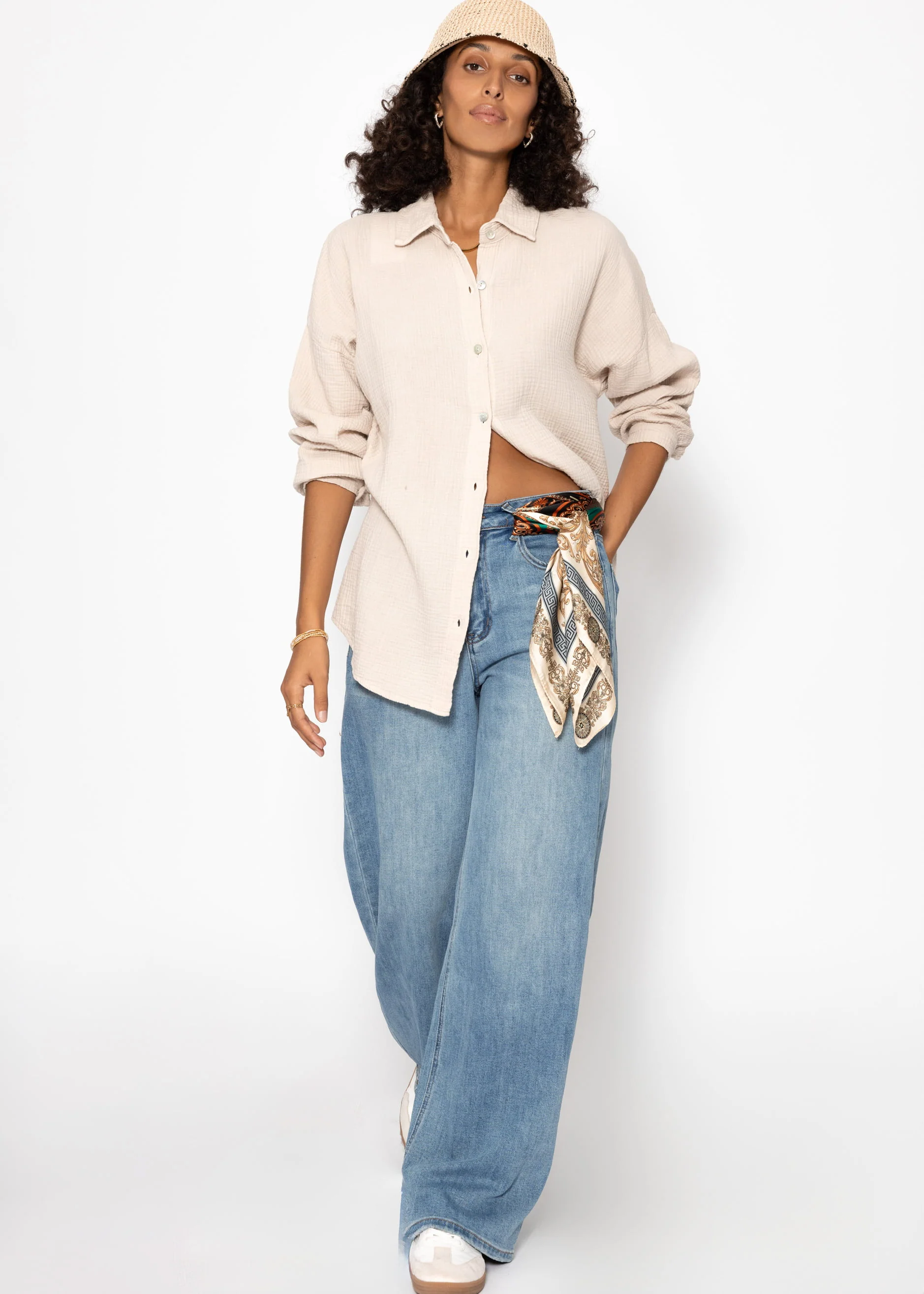 Muslin blouse in regular fit - beige - Image 4