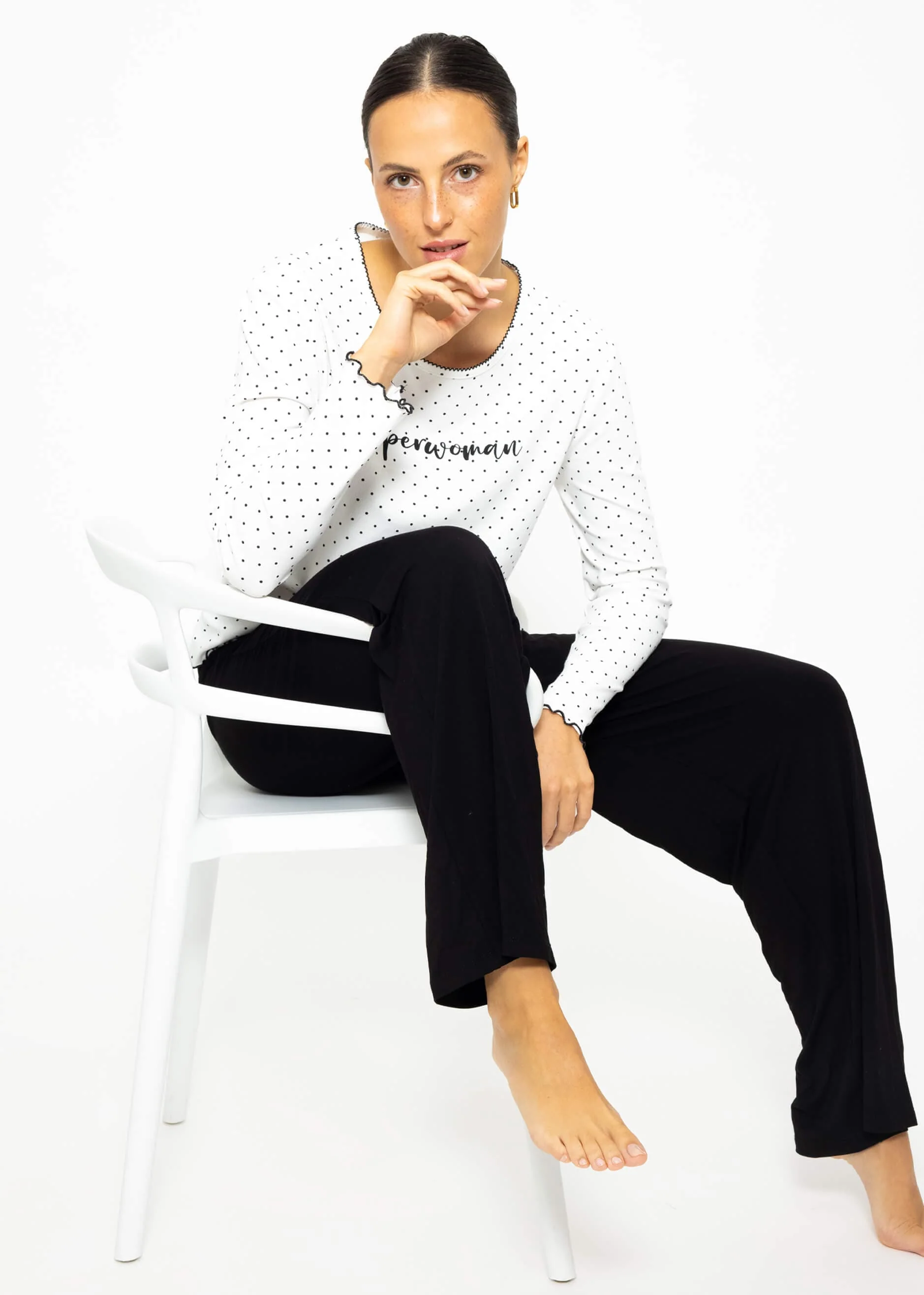 Nightshirt with dots - white - Image 5